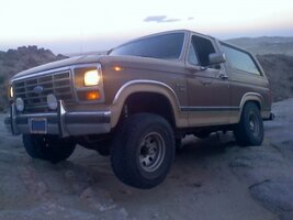 1986-ford-bronco-9717.jpg
