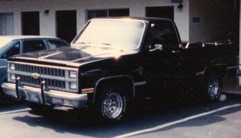 car pics 001.jpg