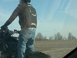 wheelie3.jpg