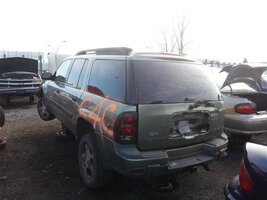 10677d1353297242-ottawa-area-junker-alert-2004-trailblazer-throttle-body-ls-ext-20121117_133013-.jpg