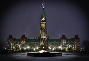 Ottawa Parliament Xmas Lights-GMT.jpg
