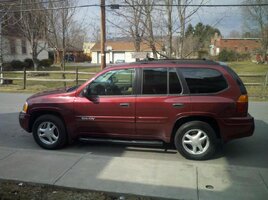 05 GMC Envoy (5).jpg