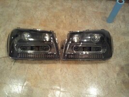 headlights2.jpg