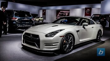 2014-nissan-gtr-5.jpg