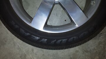 TBSS Rim Tire 3.JPG