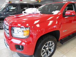 gmc canyon 2015 001.jpg