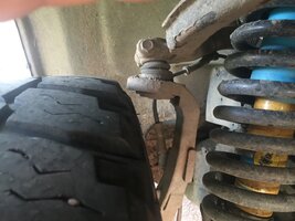 upper ball joint clearance.jpg