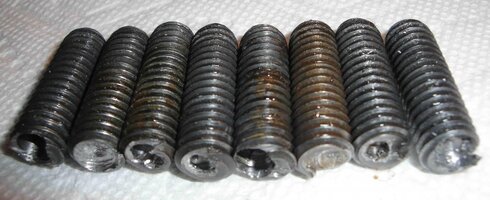 BROKENHEADBOLTS2.jpg