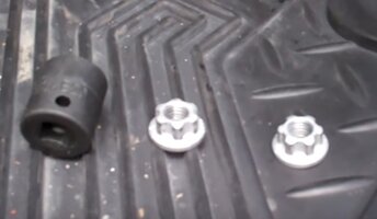 FRONTDRIVERSEATE20NUTS.jpg