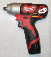 MILWAUKEEM1238IMPACTGUN4A.jpg