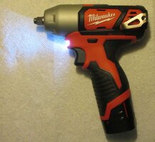 MILWAUKEEM1238IMPACTGUN5.jpg