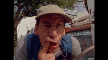 Ernest confused.png