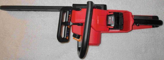 MILWAUKEEM18FUELSAW8.jpg
