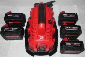 M18SIXPORTCHARGER6.jpg