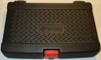 NEWWIREFLYCONNECTORTOLKIT2.jpg